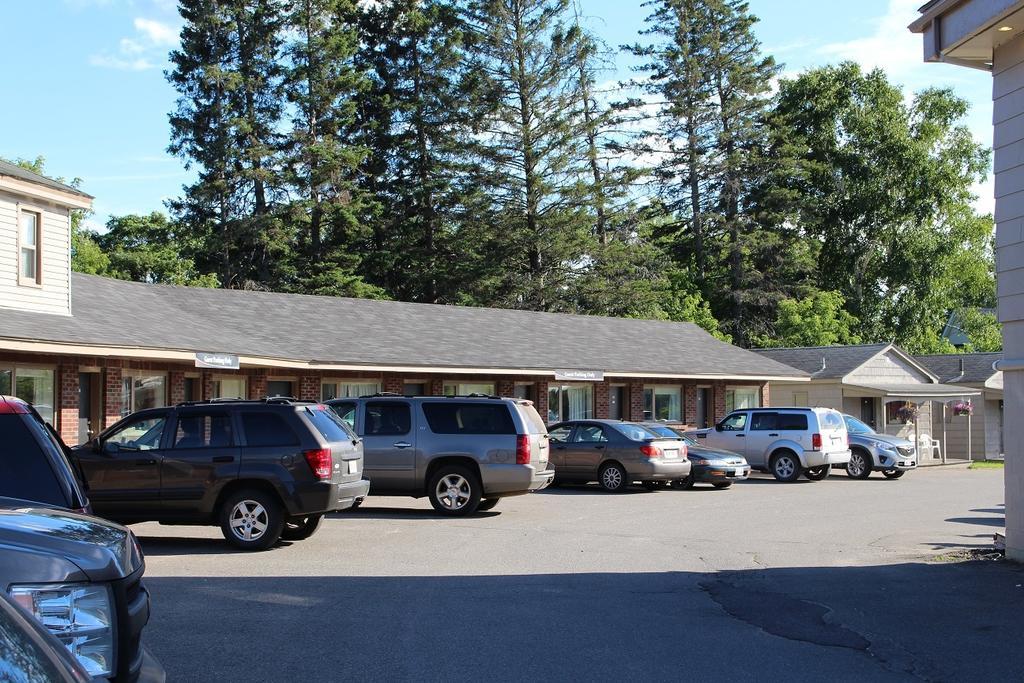 The Fort Nashwaak Motel Fredericton Exterior foto